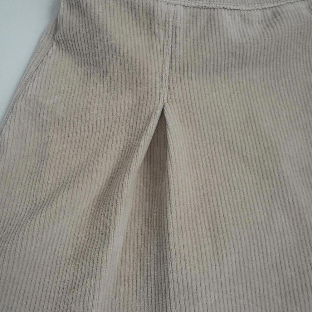 Abercrombie | Girls Beige Corduroy Mini Skirt Pleated Size 11/12 - Picture 2 of 7